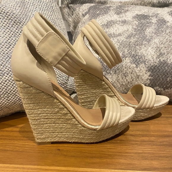 Badgley Mischka x James & Elizabeth Espadrille Wedge Sandals 5.5 - Picture 3 of 10